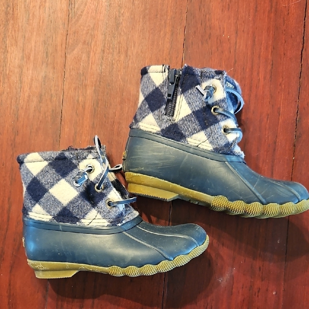 Kids Plaid Duck Boots - Navy and Tan - Picture 7 of 9